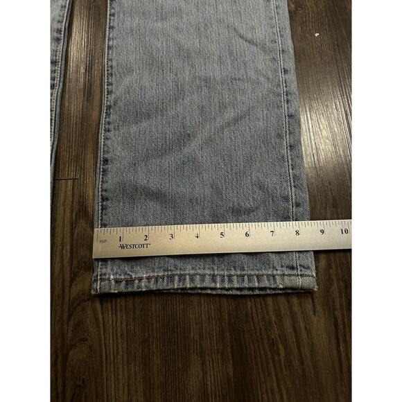 Levis 501 Jeans Men 34x30 Blue Denim Classic Original Fit Straight Button Fly - Picture 3 of 9